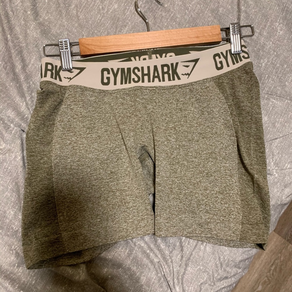 SOLD Gymshark khaki flex shorts